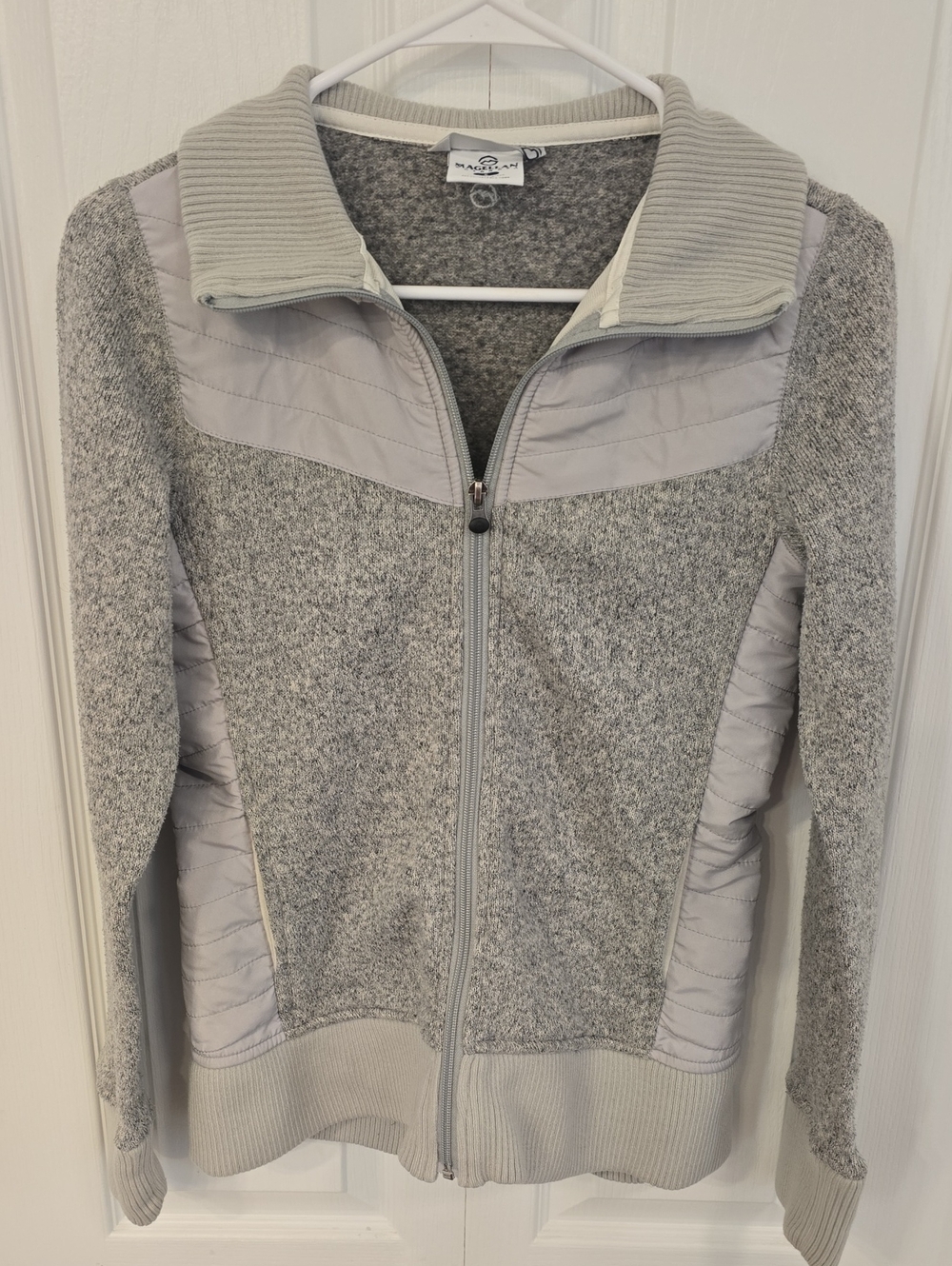 Magellan Outdoors Light Gray Quilted-Panel Zip Bomber Jacket